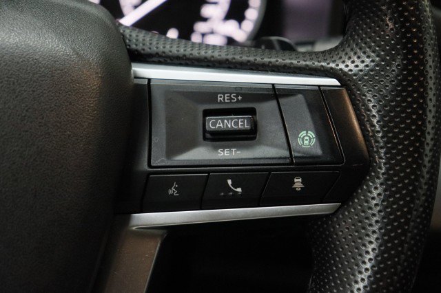 Used 2025 Mitsubishi Outlander SE FWD image 11