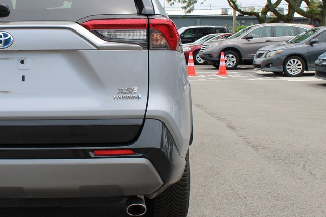 Used 2019 Toyota RAV4 XSE image 47