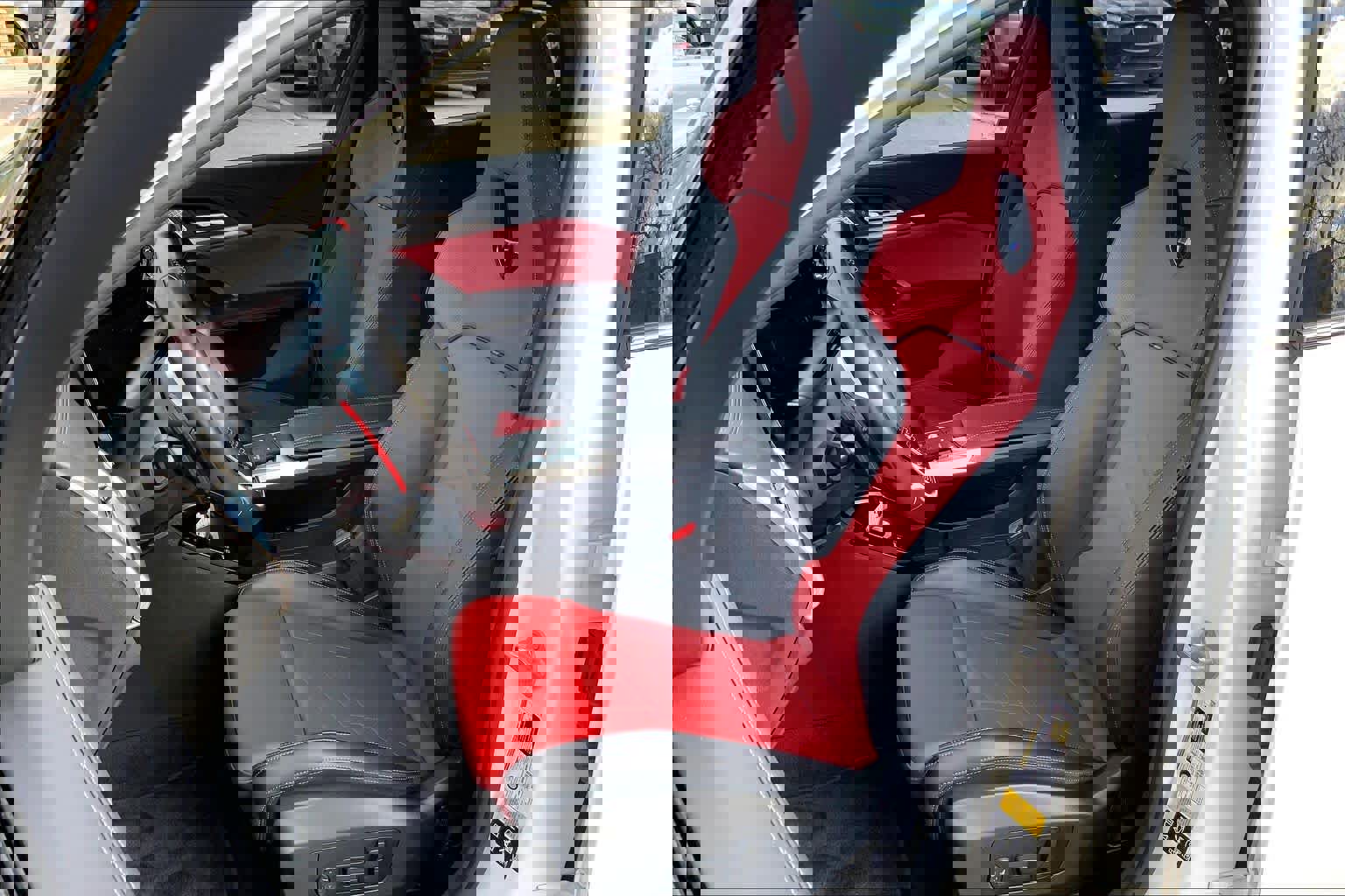 Used 2024 BMW X2 M35i w/ Premium Package image 7