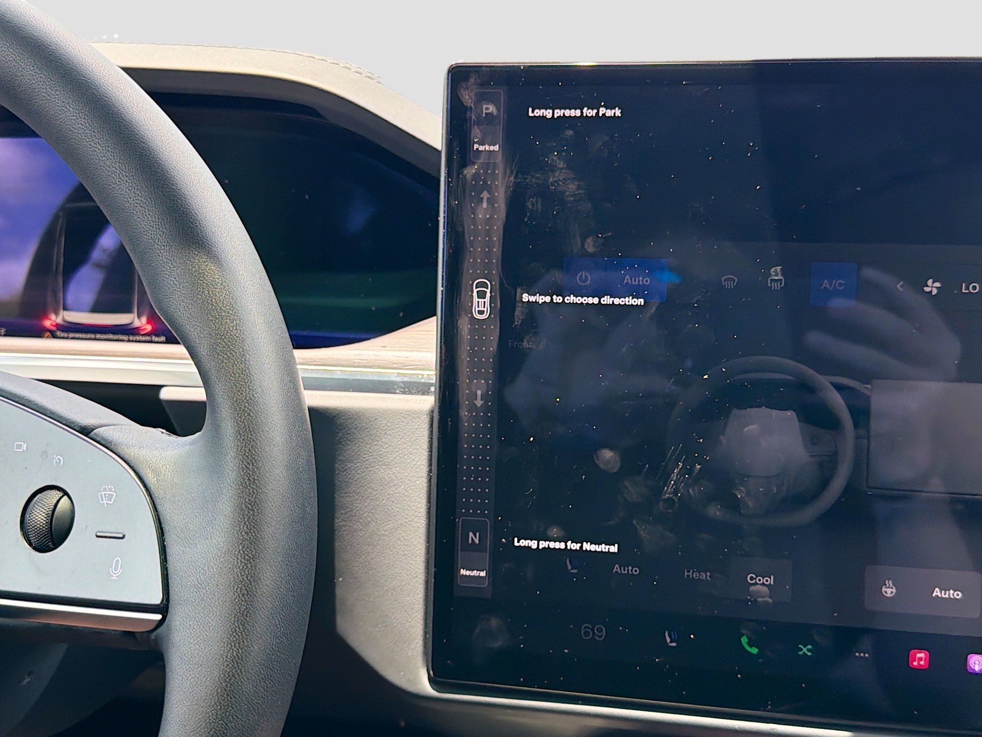 Used 2024 Tesla Model X AWD/4WD image 28
