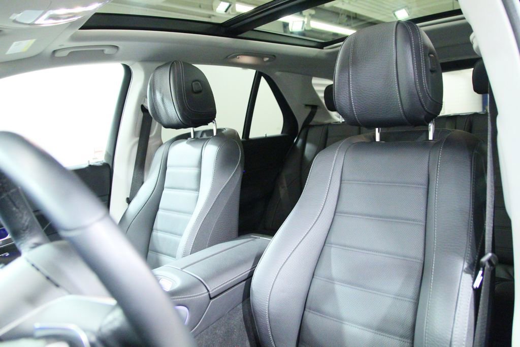 Certified 2025 Mercedes-Benz GLE 350 4MATIC image 6