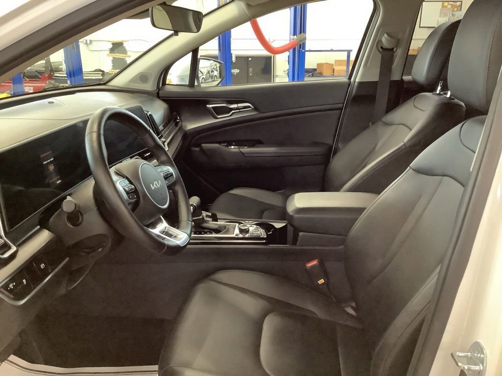 Certified 2023 Kia Sportage EX AWD/4WD image 19