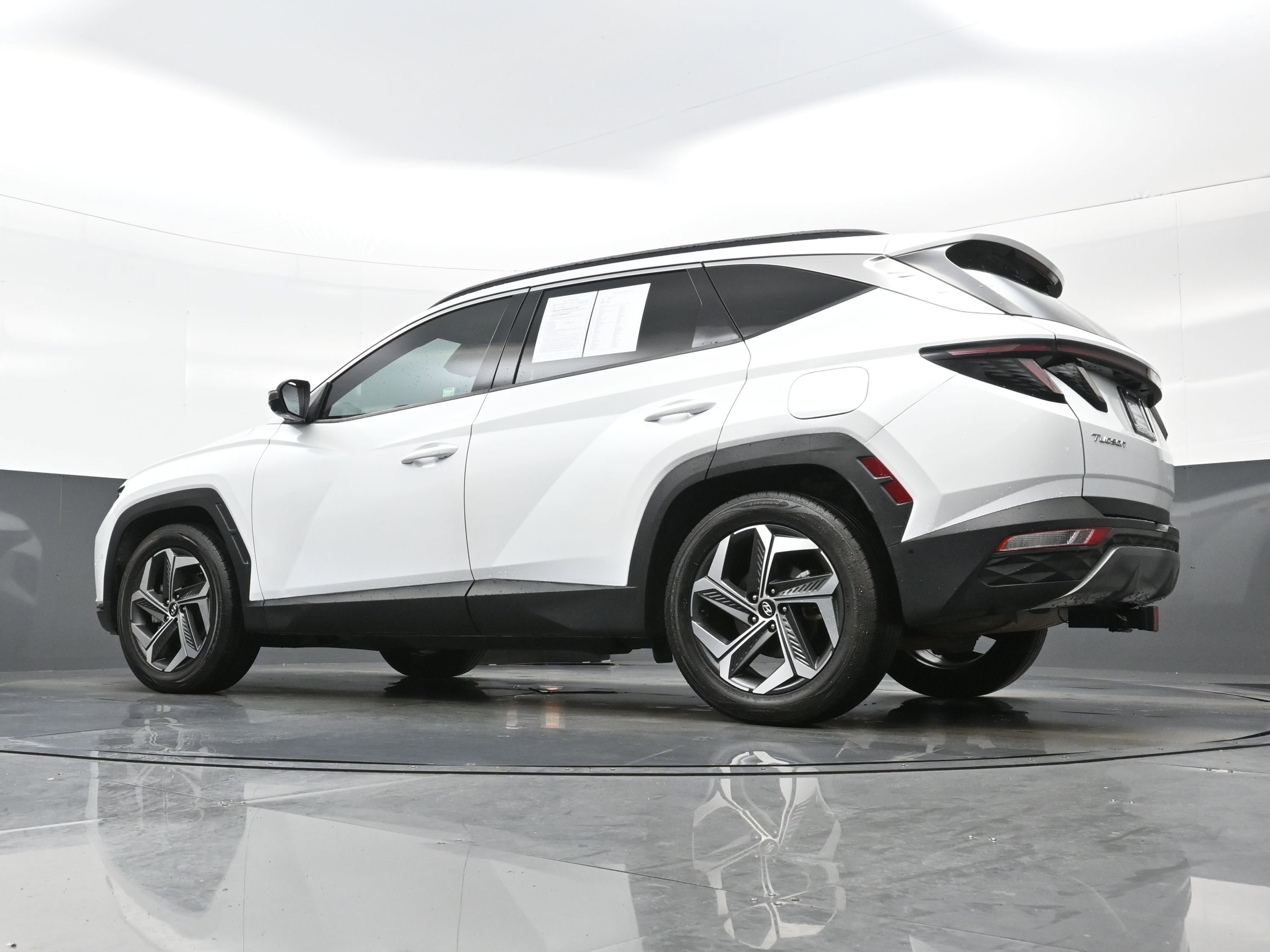 Certified 2022 Hyundai Tucson Limited FWD image 29