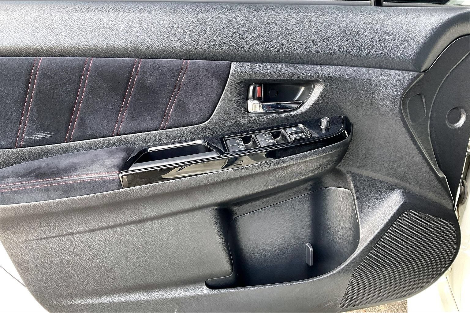 Used 2018 Subaru WRX STI AWD/4WD image 17