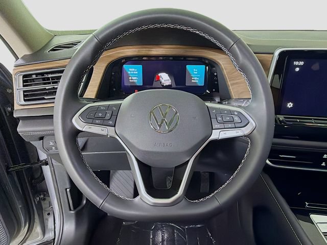 New 2026 Volkswagen Atlas SE FWD image 12