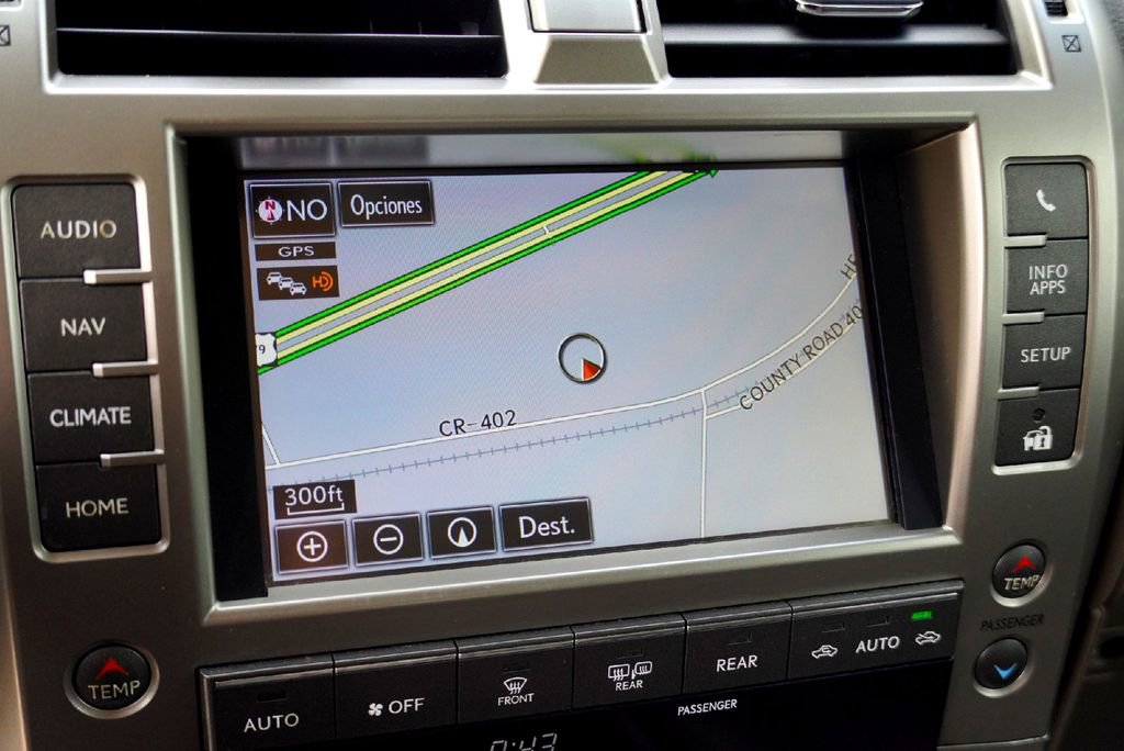 Used 2017 Lexus GX 460 image 13