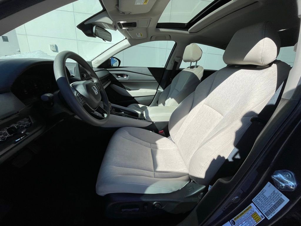 Certified 2025 Honda Accord SE image 26