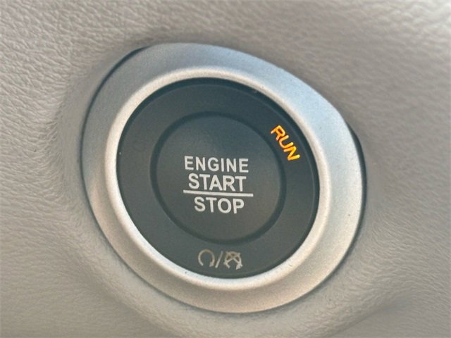 Used 2020 Chrysler Pacifica Touring-L image 30