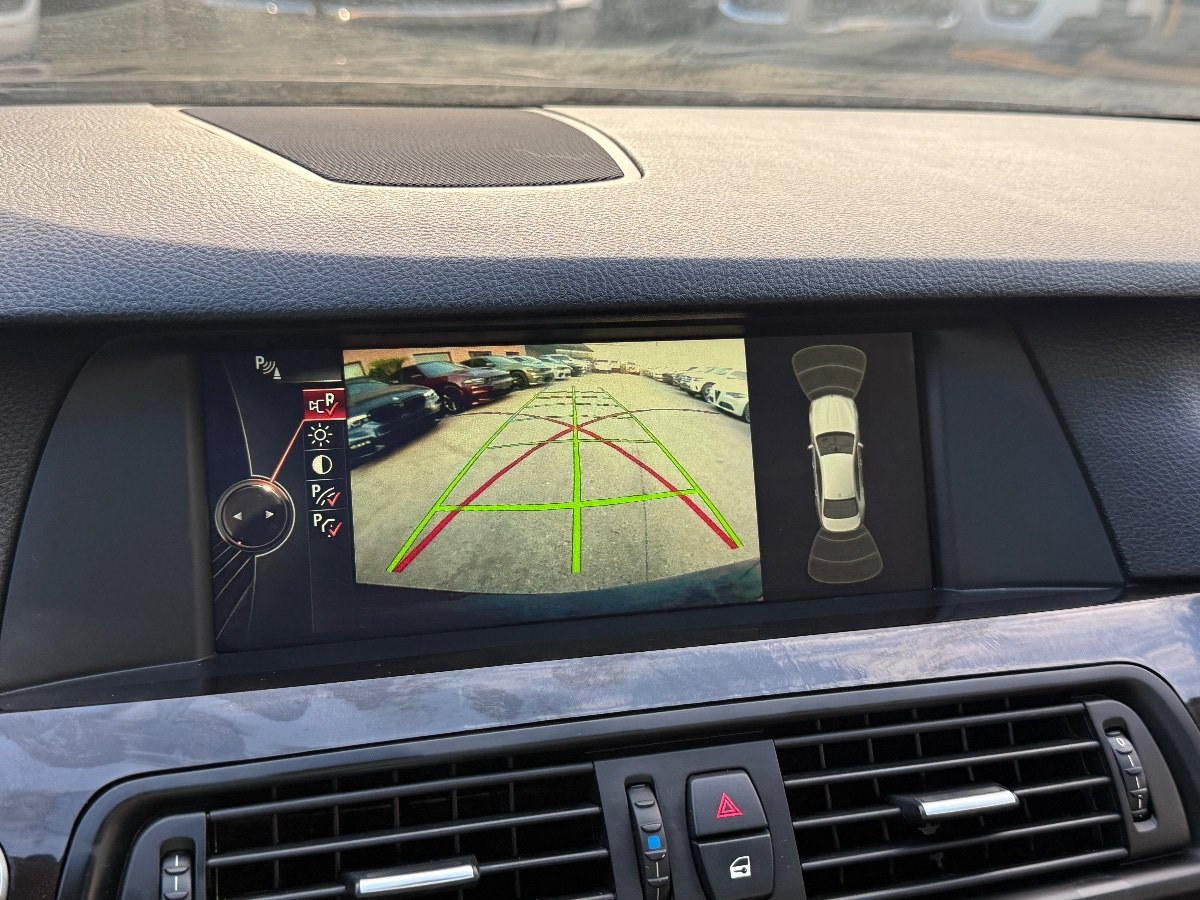 Used 2013 BMW 528i xDrive Sedan AWD/4WD image 33