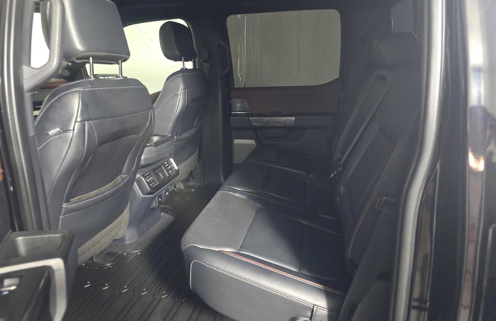 Used 2023 Ford F150 Lariat w/ Equipment Group 502A High image 17