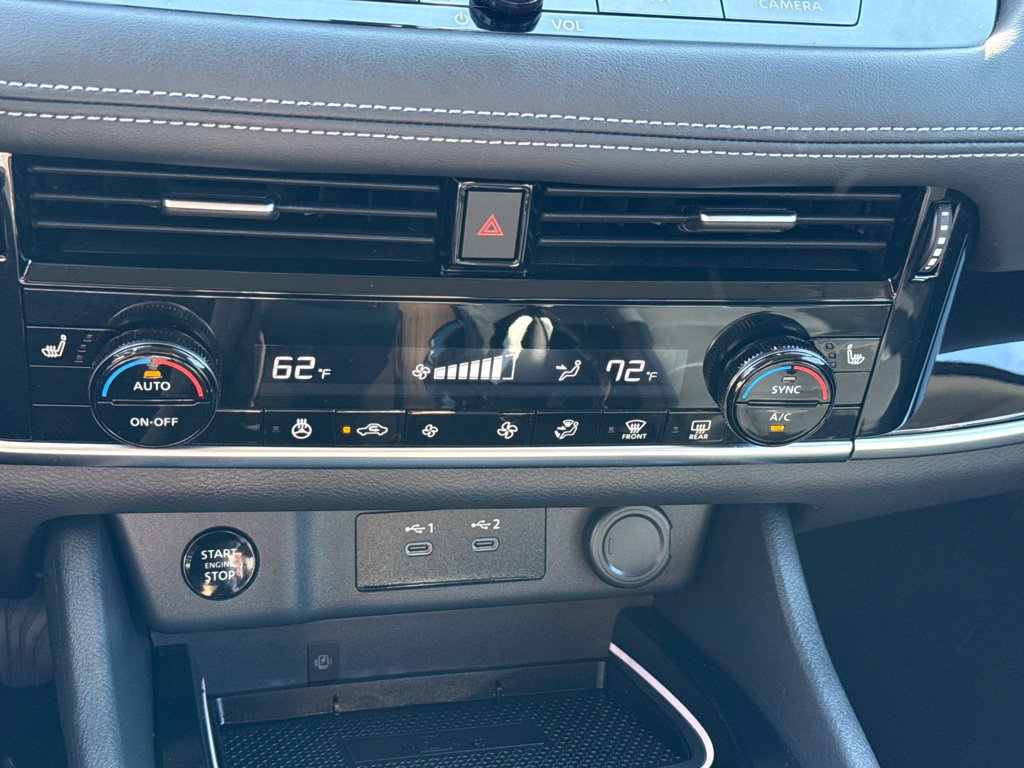 Certified 2026 Nissan Rogue SL AWD/4WD image 11