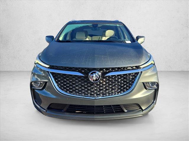 Used 2024 Buick Enclave Avenir FWD image 2