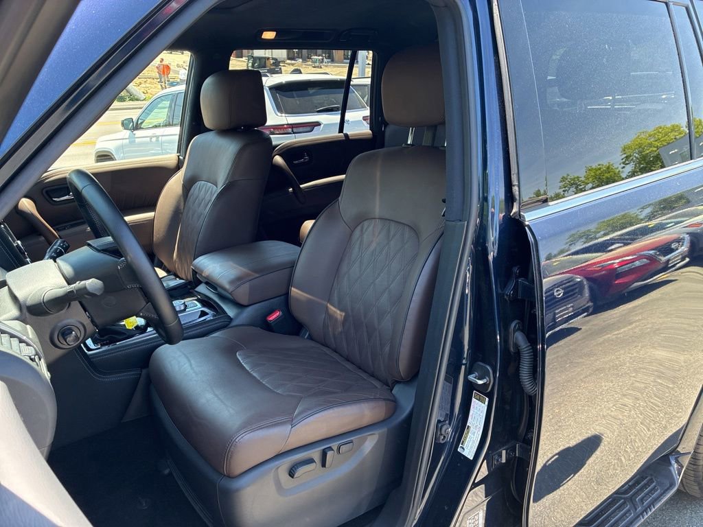 Certified 2023 Nissan Armada Platinum w/ Captain's Chairs Package AWD/4WD image 16