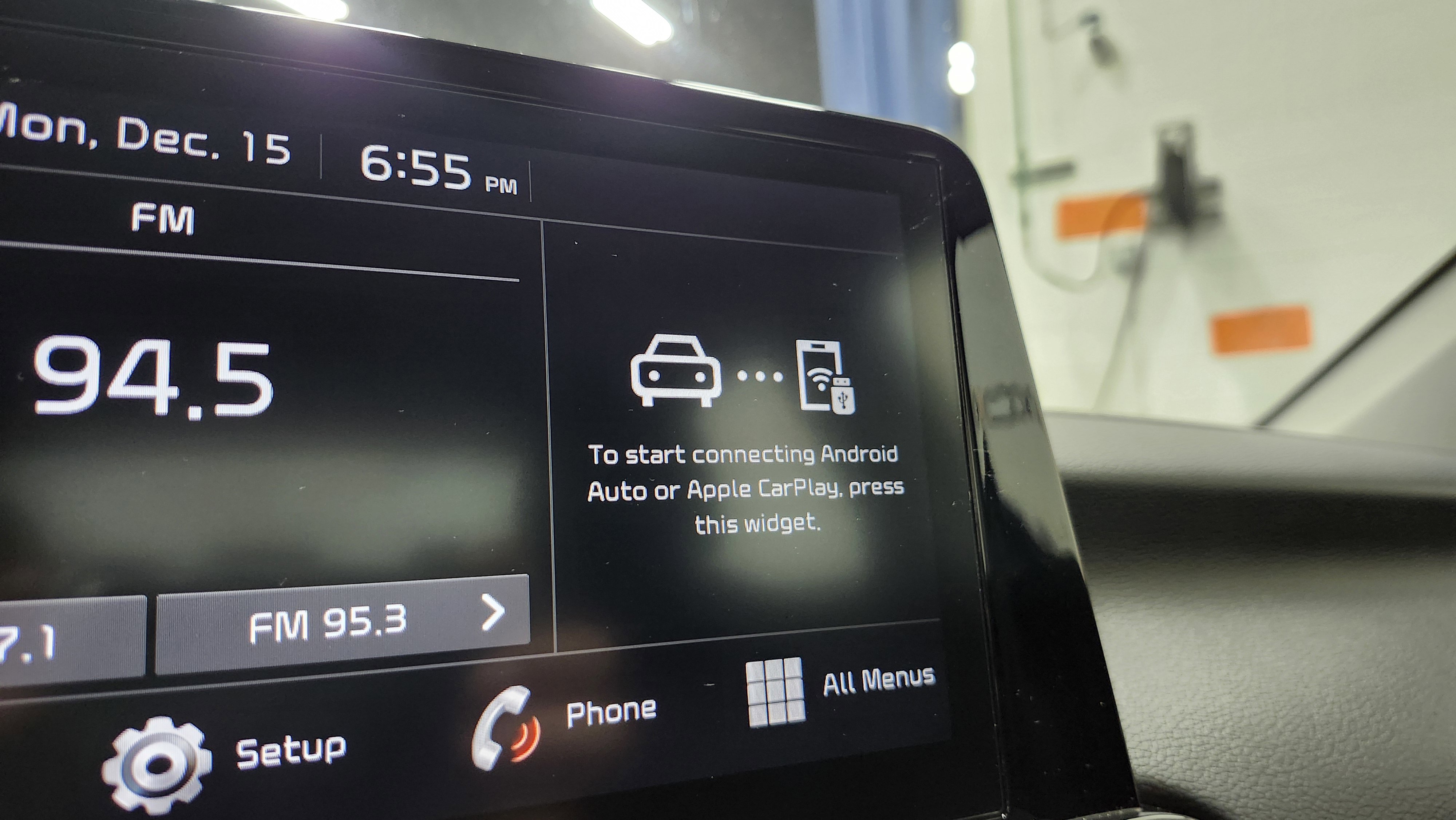 Used 2024 Kia Forte LXS image 4