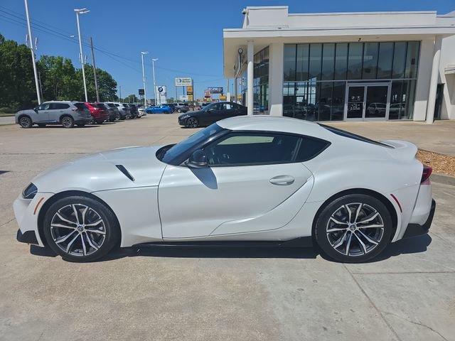 Used 2022 Toyota Supra w/ Safety & Technology Package RWD image 2