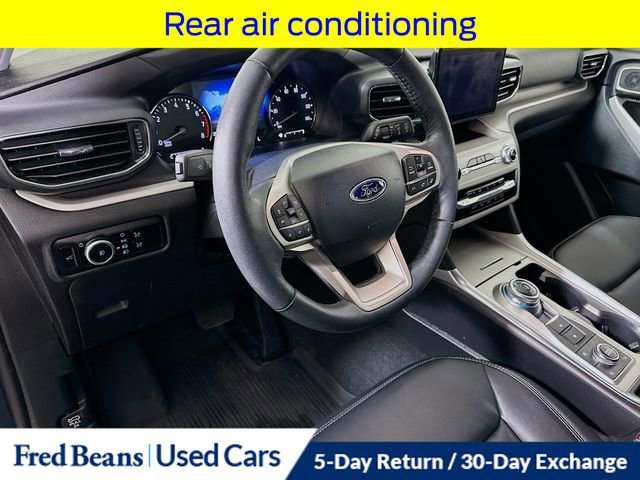 Used 2024 Ford Explorer XLT w/ Equipment Group 202A AWD/4WD image 12