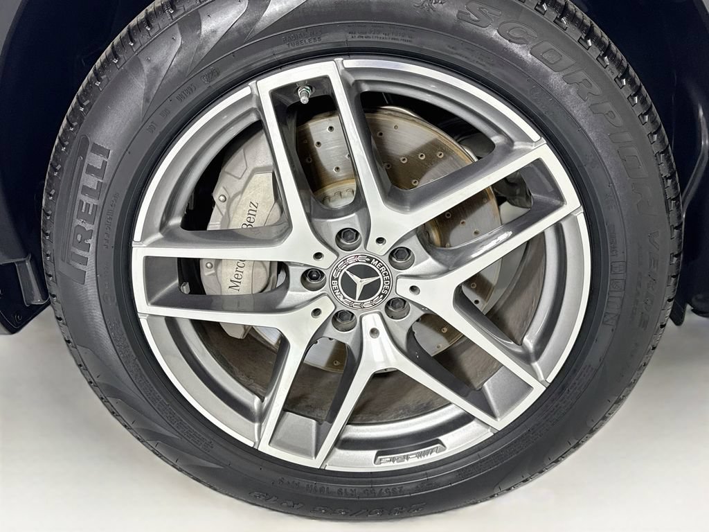 Used 2019 Mercedes-Benz GLC 300 image 32