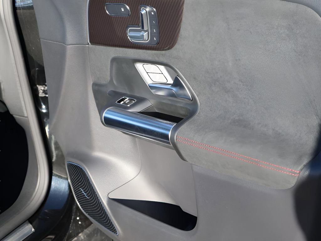 New 2026 Mercedes-Benz GLA 35 AMG 4MATIC image 14