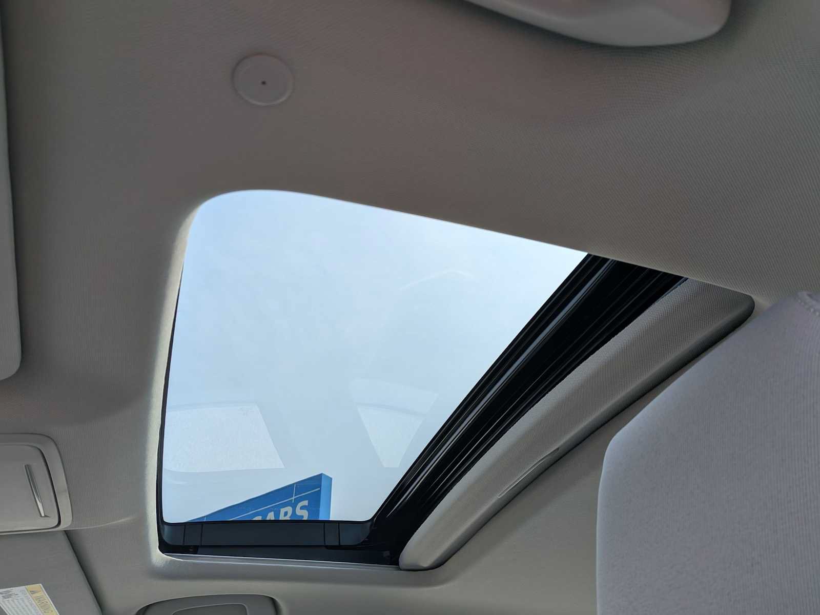 Used 2025 Honda Accord SE image 17