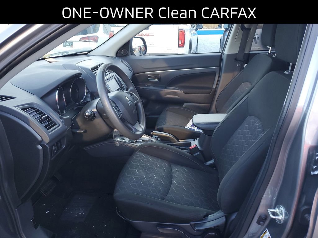 Used 2023 Mitsubishi Outlander Sport SE image 5