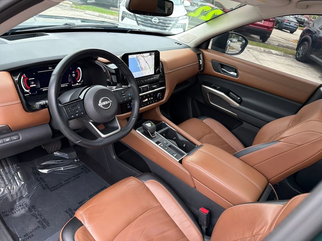 Certified 2022 Nissan Pathfinder Platinum w/ Cargo Package image 13