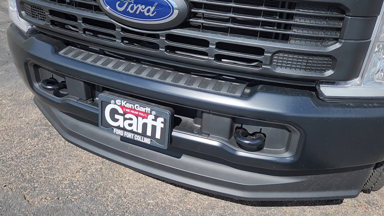 New 2025 Ford F550 4x4 Crew Cab image 26