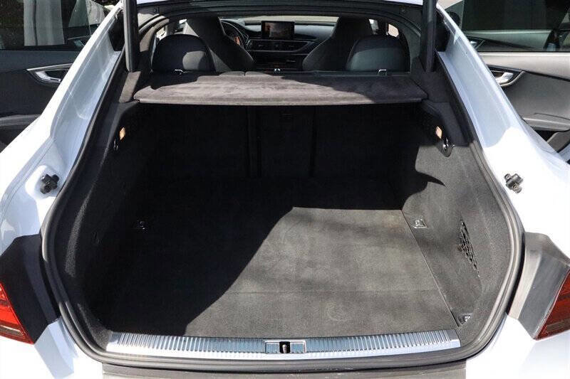 Used 2015 Audi RS 7 Prestige w/ Carbon-Optic Package image 36