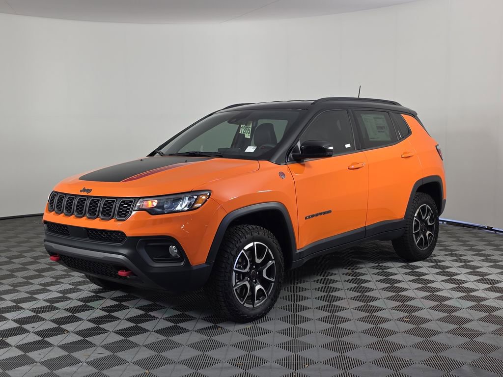 New 2026 Jeep Compass Trailhawk AWD/4WD image 2