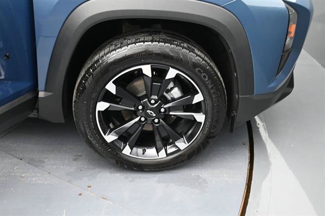 Used 2025 Chevrolet Equinox RS w/ Convenience Package III FWD image 25