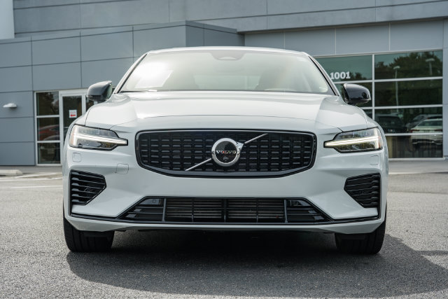 Certified 2024 Volvo S60 T8 Plus w/ Climate Package AWD/4WD image 2
