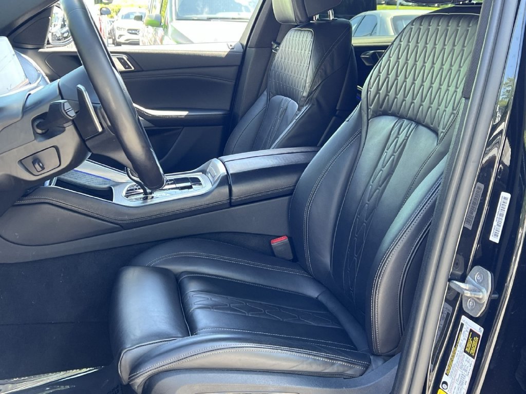 Used 2023 BMW X6 xDrive40i w/ M Sport Package AWD/4WD image 18