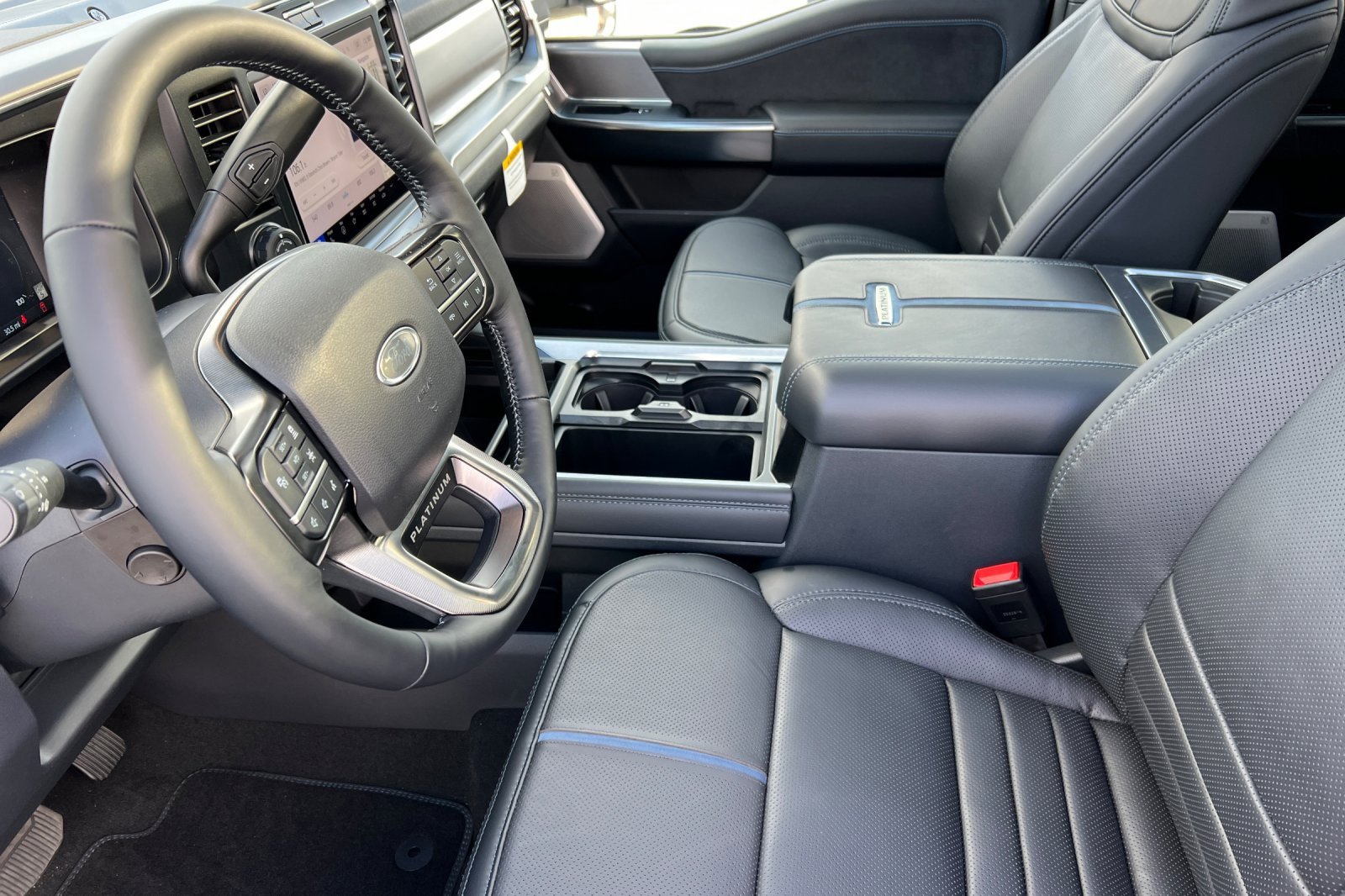 New 2026 Ford F250 Platinum image 10