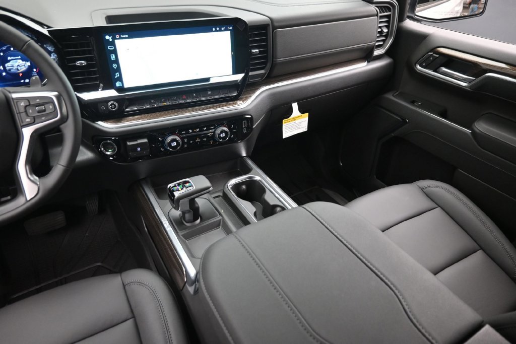 New 2026 Chevrolet Silverado 1500 LT w/ All Star Edition Plus AWD/4WD image 15