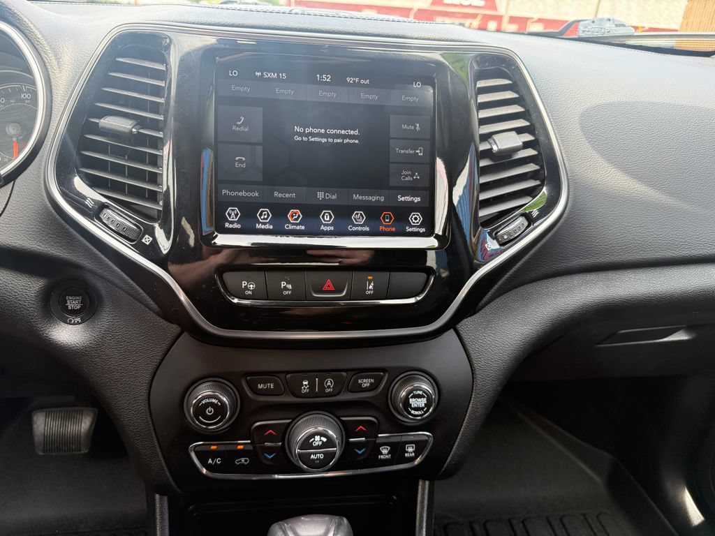Used 2021 Jeep Cherokee Limited AWD/4WD image 41