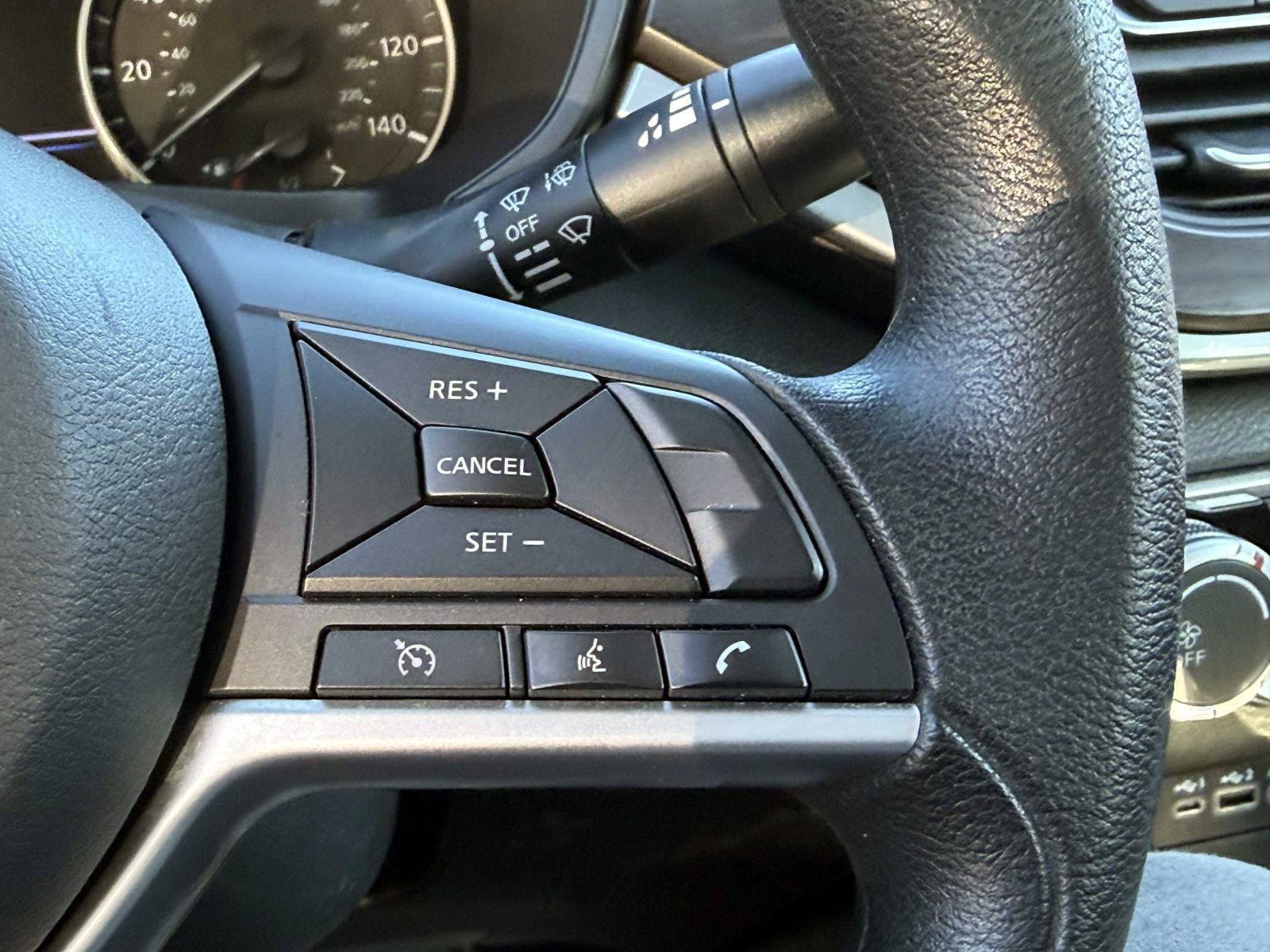 Used 2024 Nissan Altima 2.5 SV FWD image 18