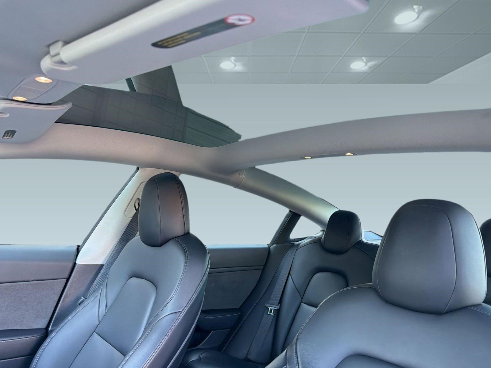 Used 2021 Tesla Model 3 Performance AWD/4WD image 14