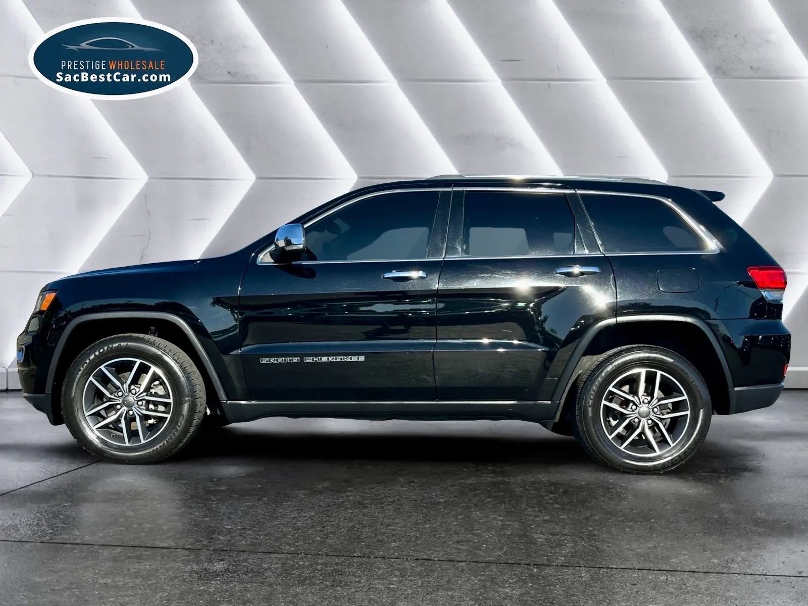 Used 2020 Jeep Grand Cherokee Limited w/ Luxury Group II image 5