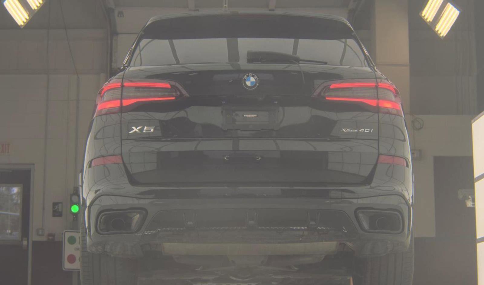 Used 2022 BMW X5 xDrive40i AWD/4WD image 22