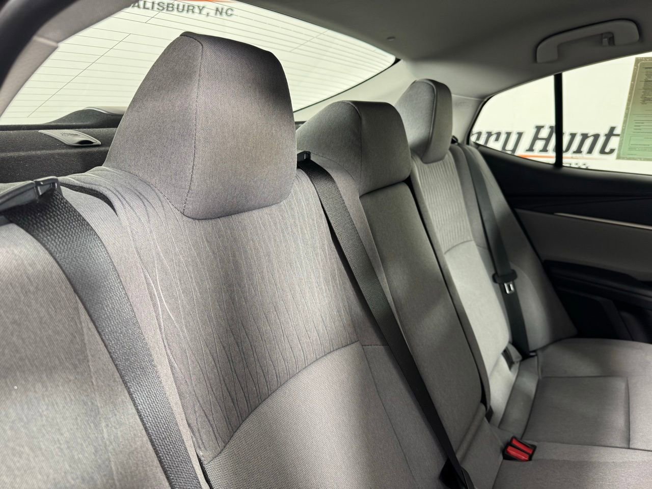 Used 2025 Toyota Camry LE FWD image 30