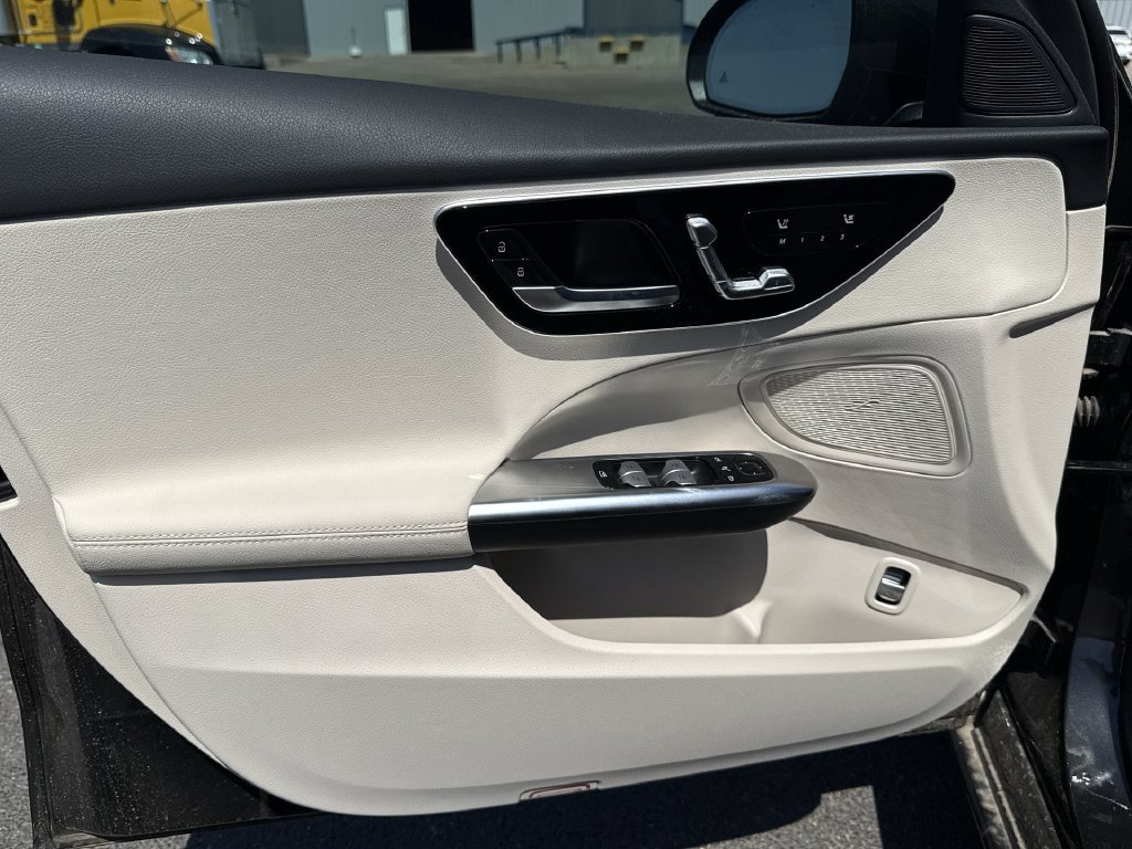 New 2026 Mercedes-Benz C 300 Sedan image 15