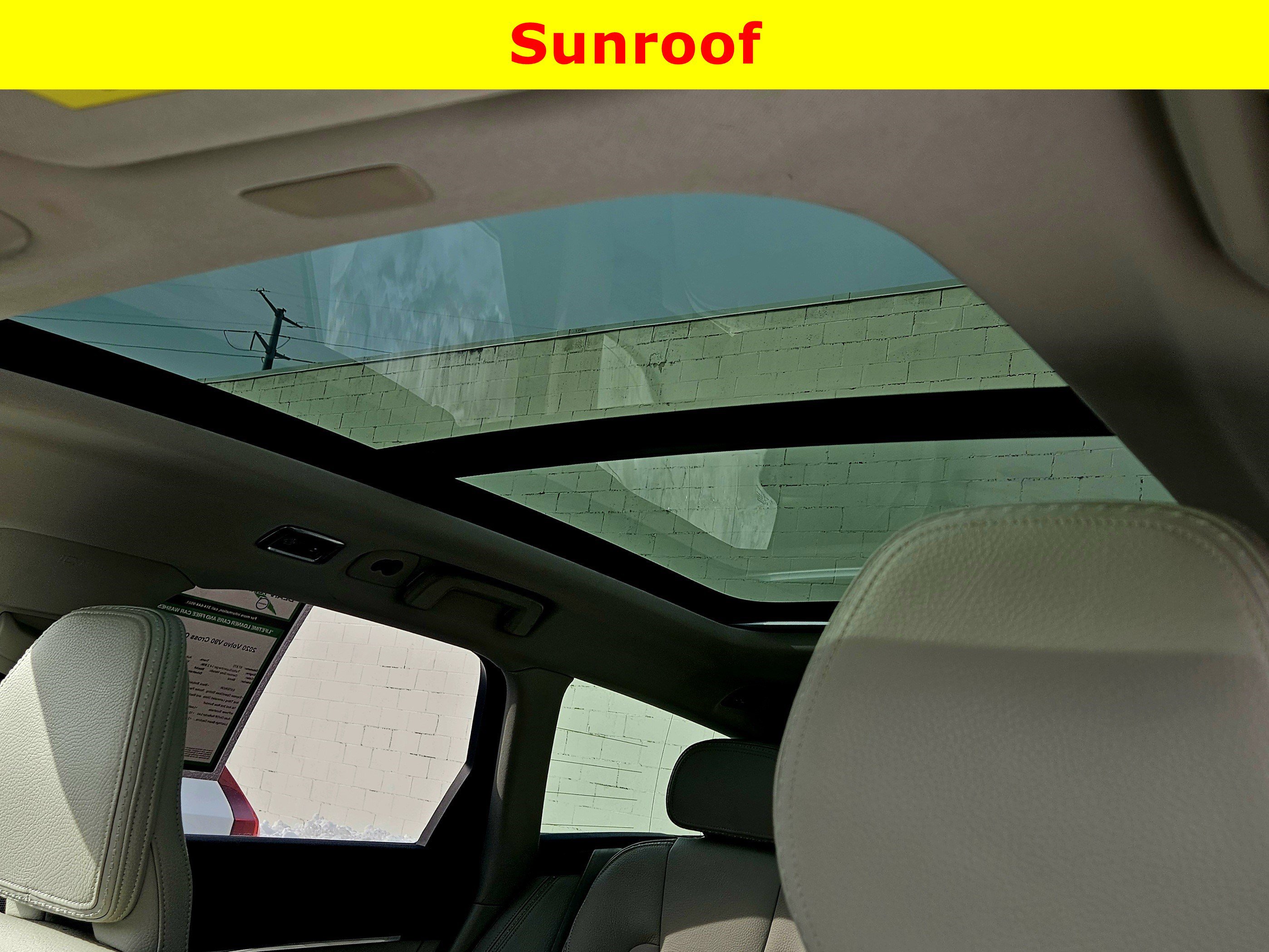 Used 2020 Volvo V90 T6 Cross Country image 25