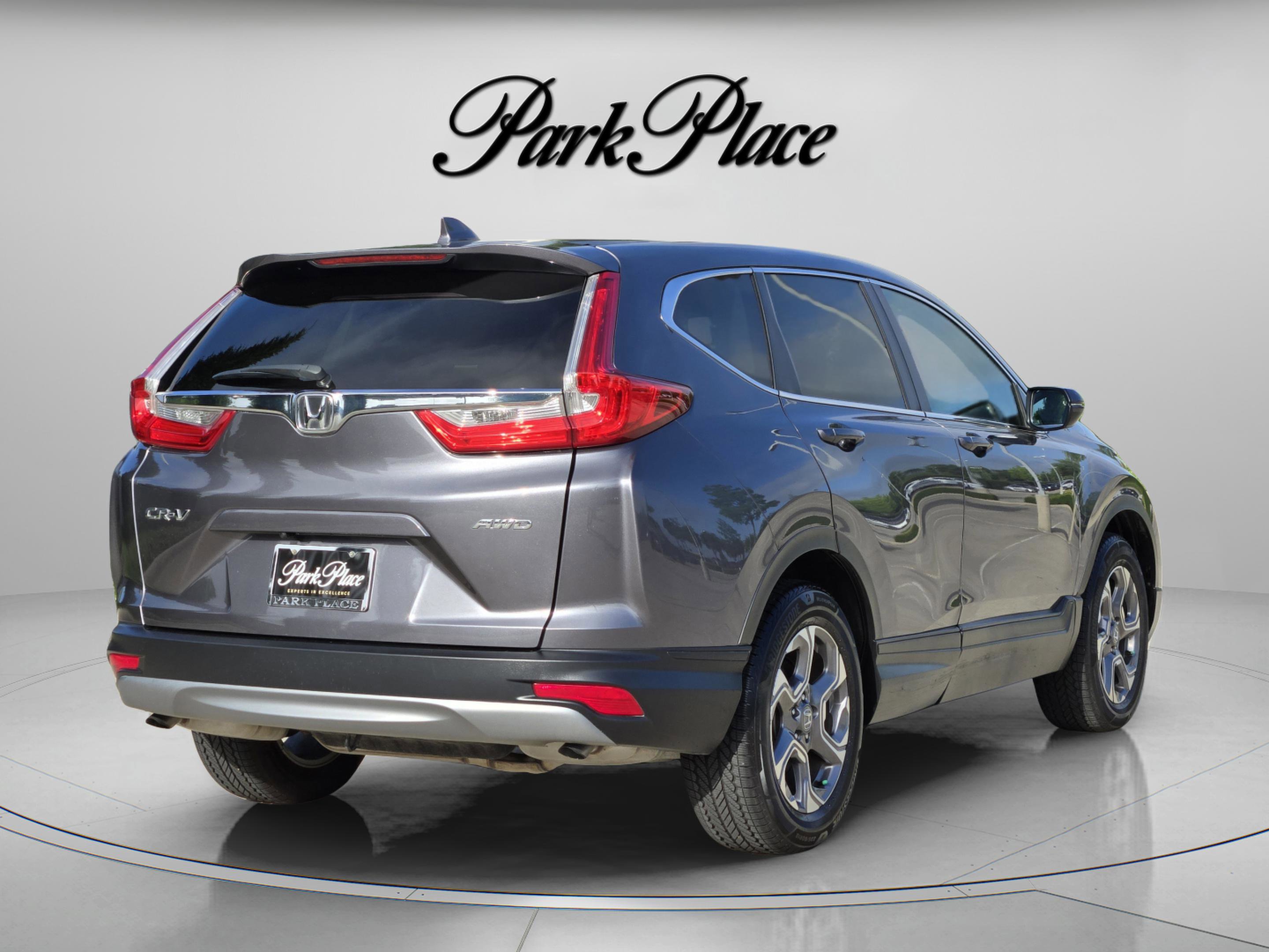 Used 2018 Honda CR-V EX image 5