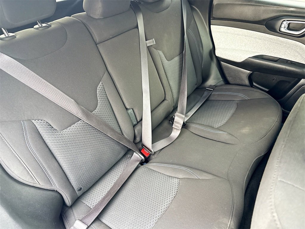 Used 2024 Jeep Compass Sport image 24