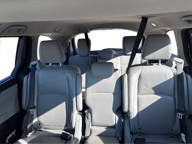 Used 2018 Honda Odyssey EX-L image 14