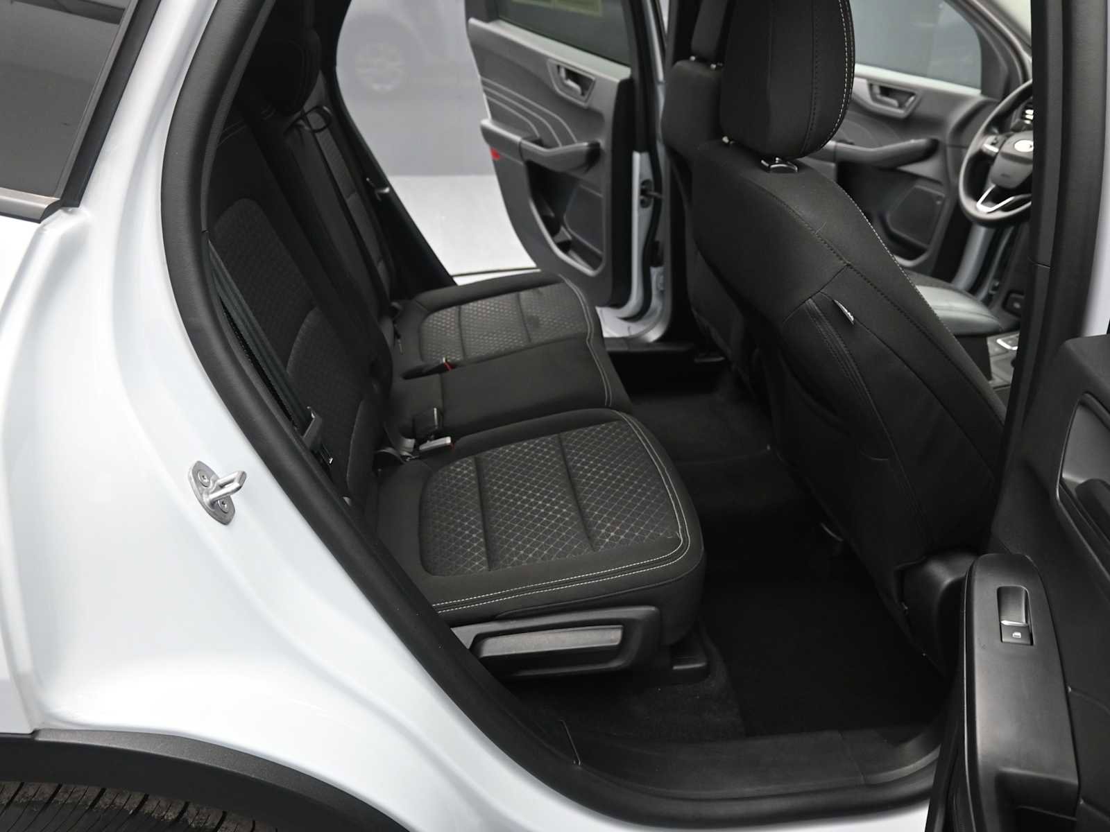 Used 2025 Ford Escape Active image 15