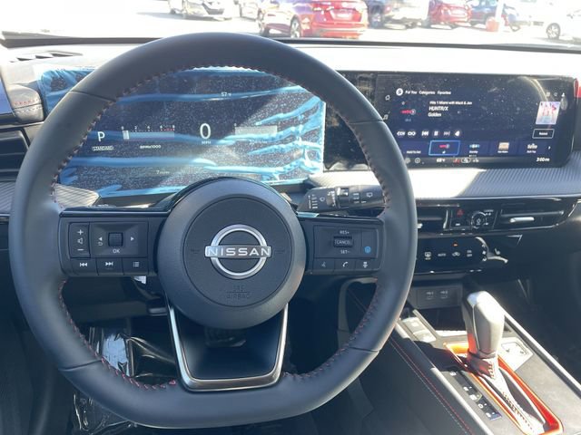 New 2026 Nissan Kicks SR w/ Cold Weather Package image 18