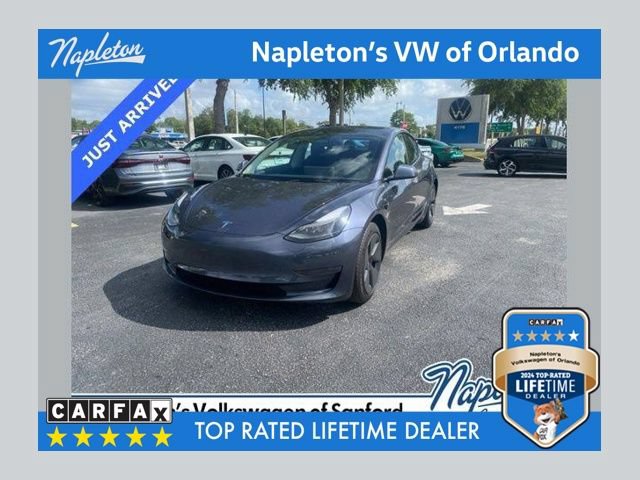 Used 2023 Tesla Model 3 Standard Range RWD image 1