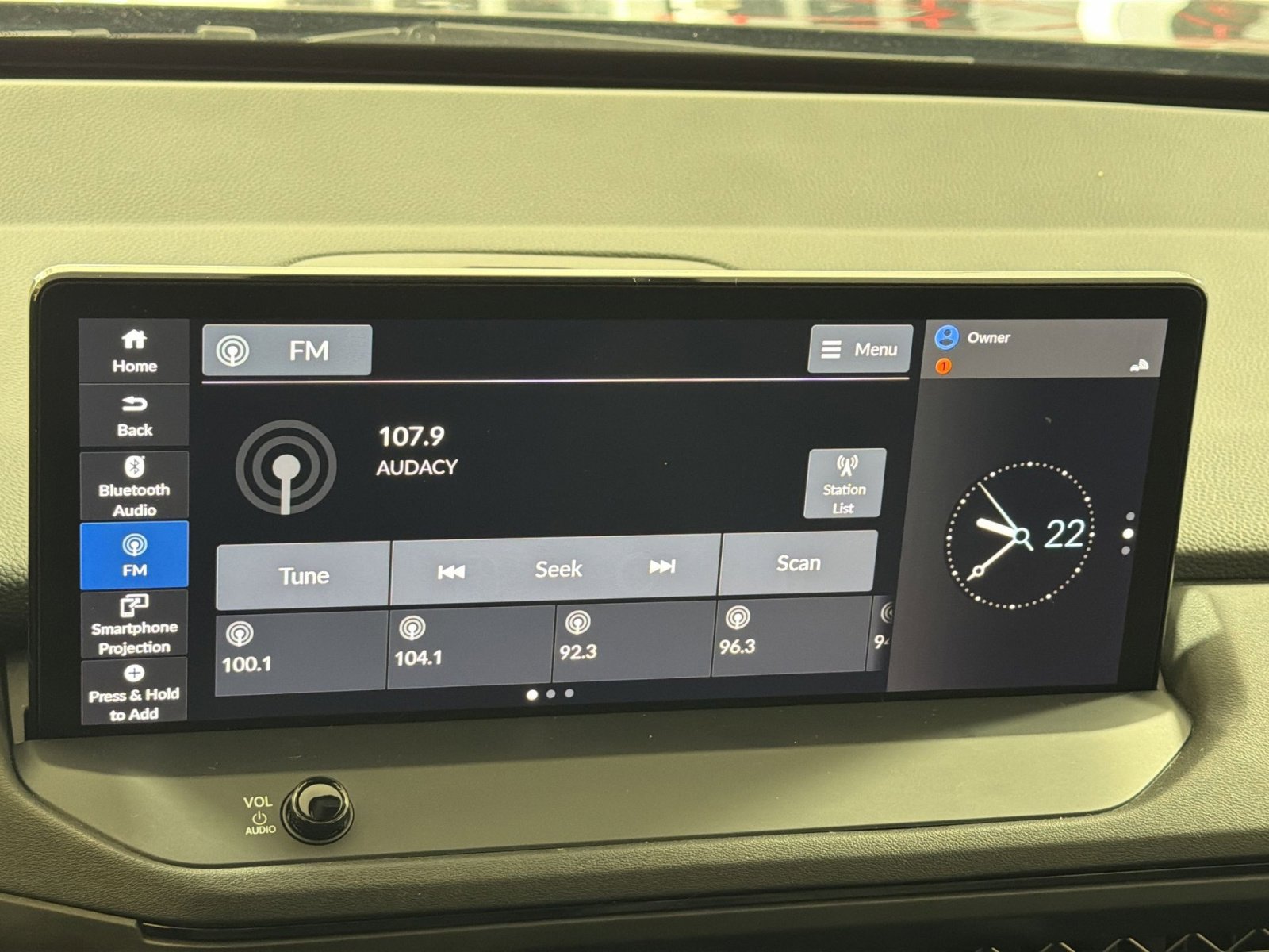 Used 2023 Honda Accord EX-L image 18