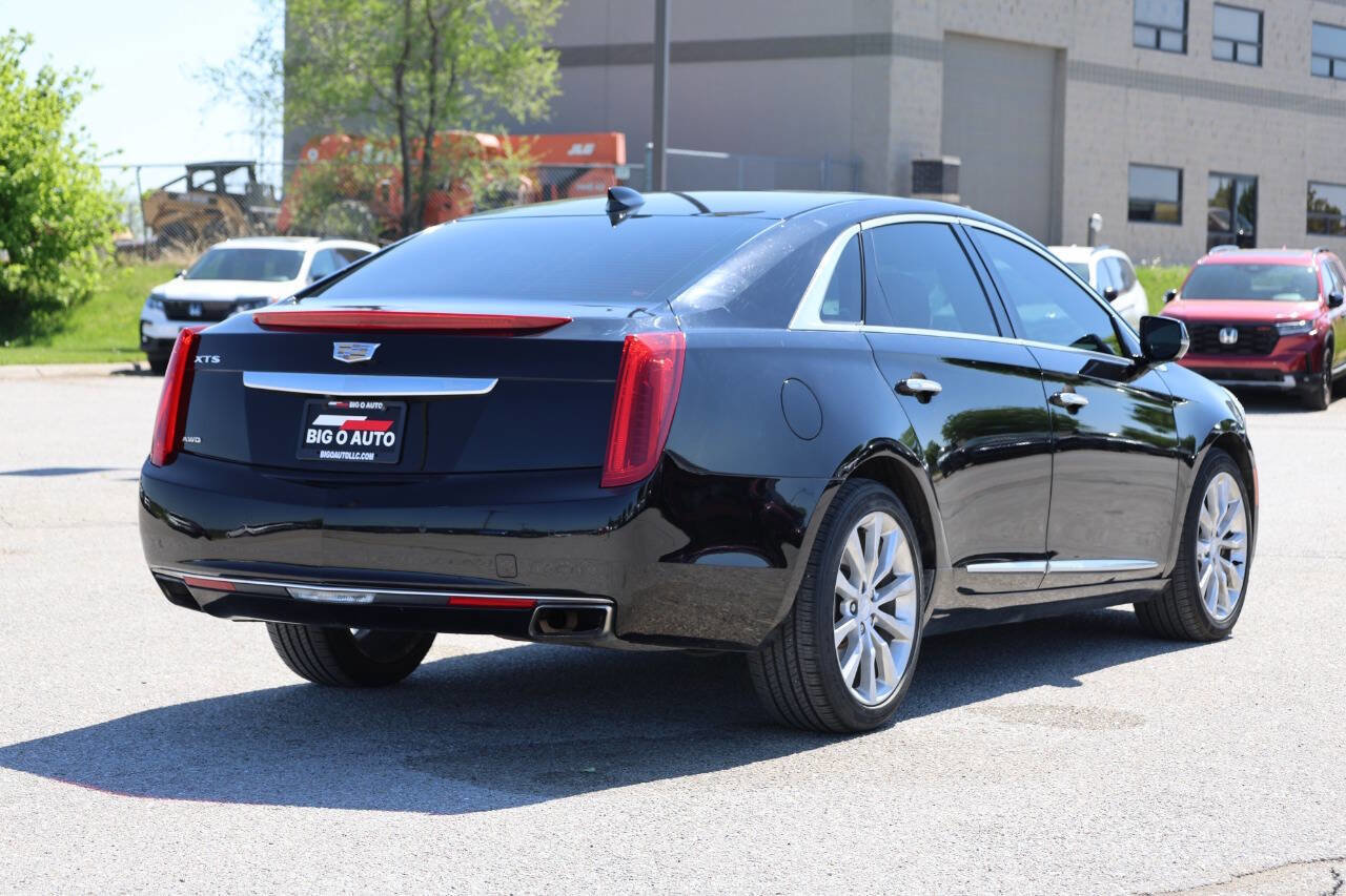 Used 2017 Cadillac XTS Luxury w/ Driver Awareness Package AWD/4WD image 9