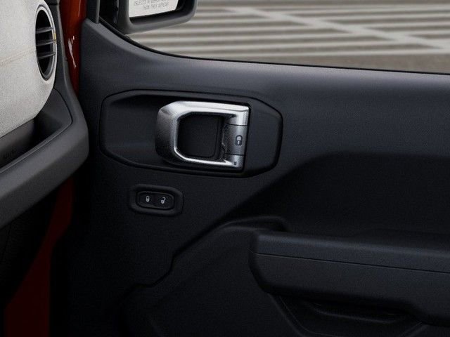 New 2025 Jeep Gladiator Sport image 25